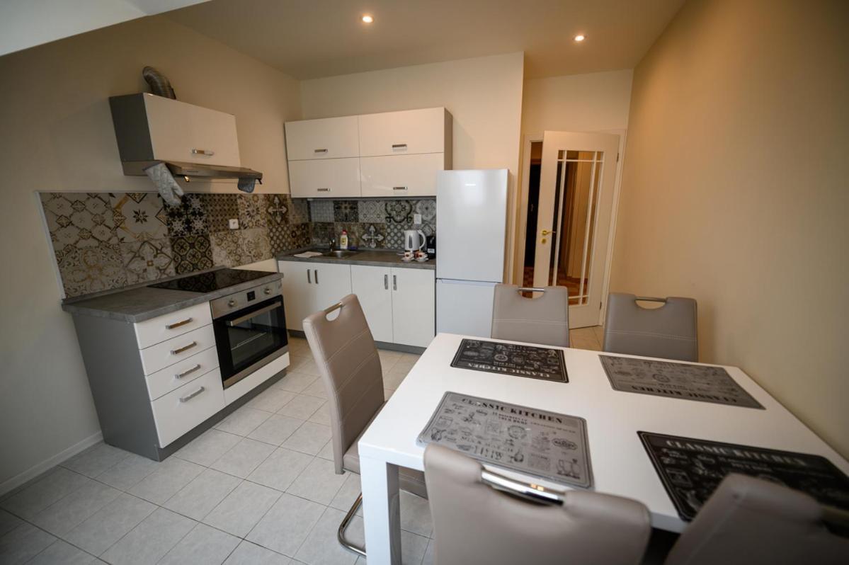 Apartmán U krále - 2 Jicin Exterior foto