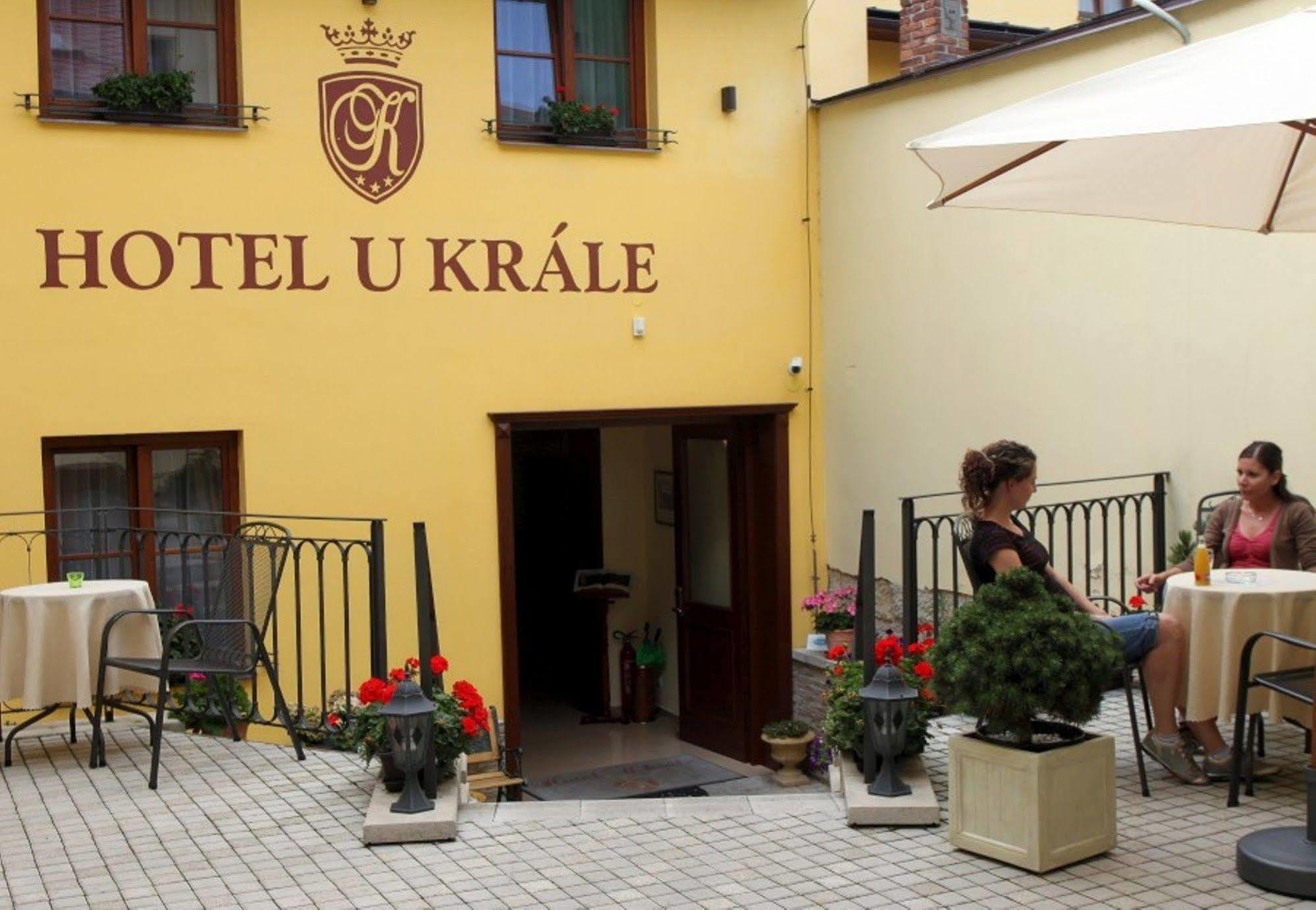 Apartmán U krále - 2 Jicin Exterior foto